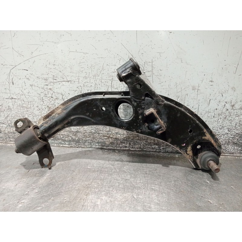 Recambio de brazo suspension inferior delantero derecho para mazda 626 iv hatchback (ge) 2.5 24v (ge5p) referencia OEM IAM   