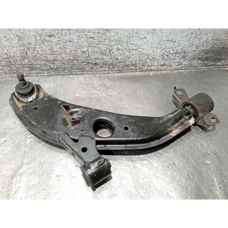 Recambio de brazo suspension inferior delantero derecho para mazda 626 iv hatchback (ge) 2.5 24v (ge5p) referencia OEM IAM   