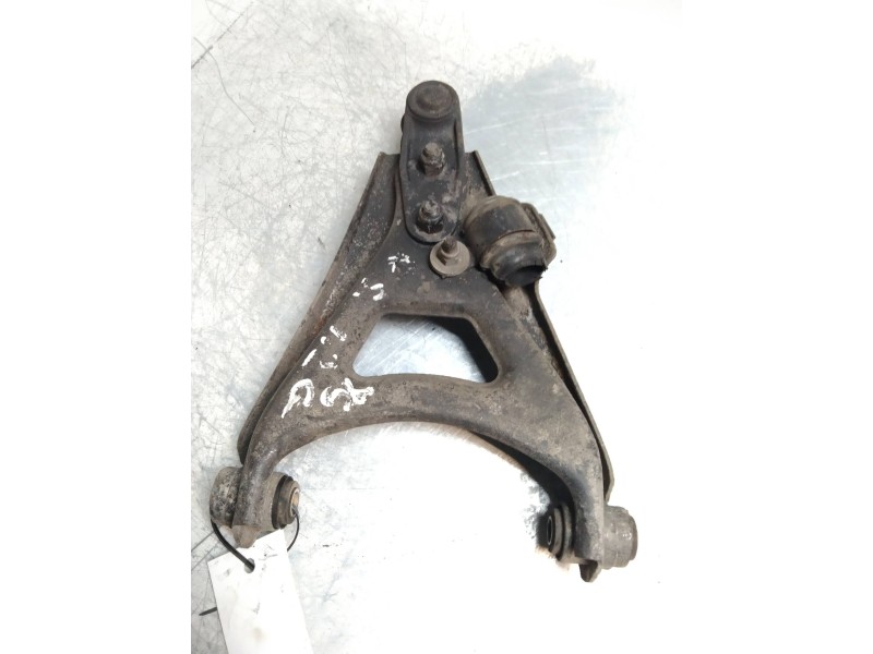 Recambio de brazo suspension inferior delantero izquierdo para renault 5 (b/c40) referencia OEM IAM   