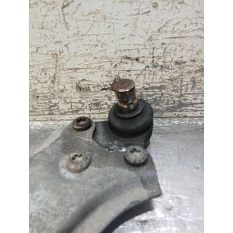 Recambio de brazo suspension inferior delantero izquierdo para citroën xsara break (n2) 1.6 16v referencia OEM IAM   