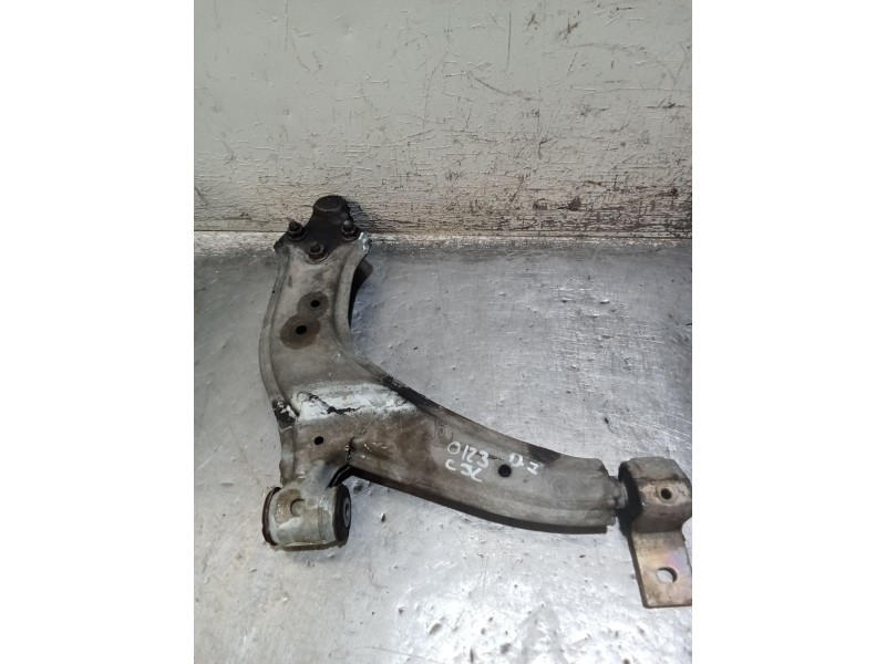 Recambio de brazo suspension inferior delantero izquierdo para citroën xsara break (n2) 1.6 16v referencia OEM IAM   