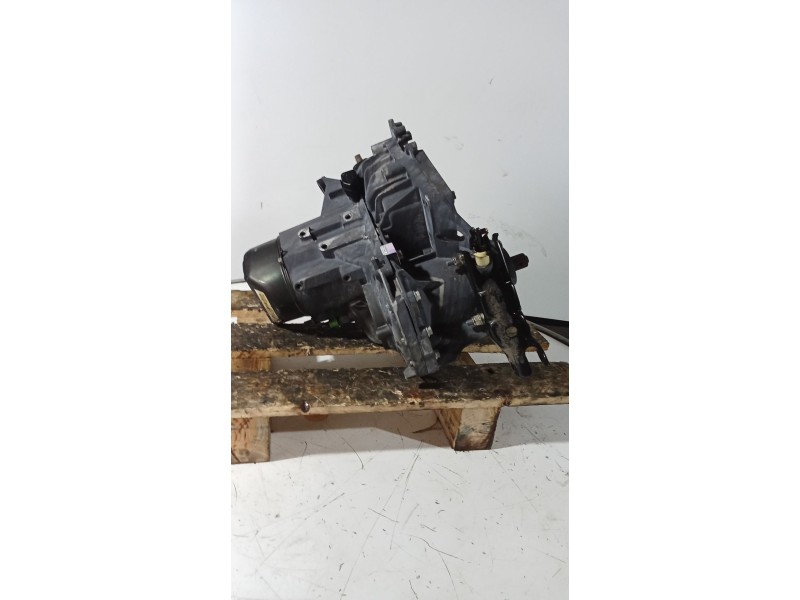 Recambio de caja cambios para renault clio i (b/c57_, 5/357_) 1.9 d (b/c/s576, b/c/s57l) referencia OEM IAM JB1104 5V 5098128