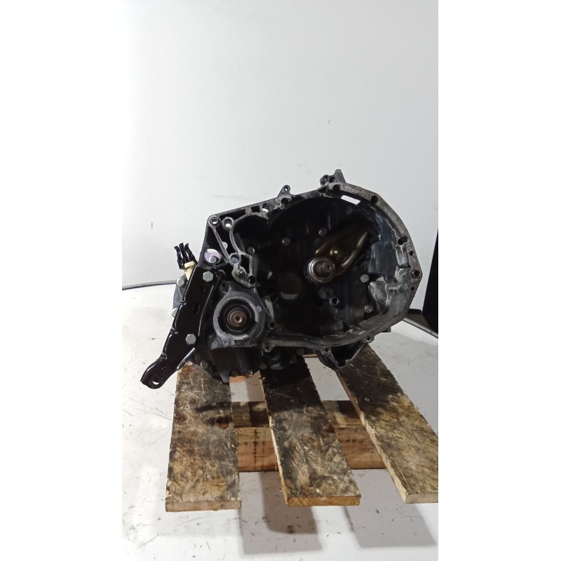 Recambio de caja cambios para renault clio i (b/c57_, 5/357_) 1.9 d (b/c/s576, b/c/s57l) referencia OEM IAM JB1104 5V 5098128