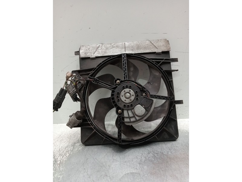 Recambio de electroventilador para peugeot 1007 (km_) 1.4 hdi referencia OEM IAM 9680182080 1831794100 