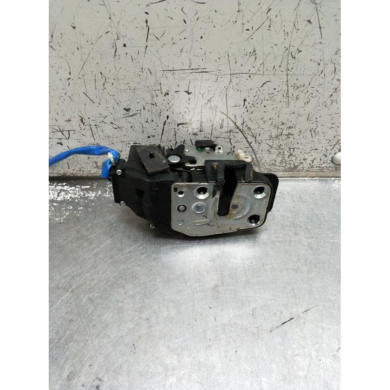 Recambio de motor cierre centralizado trasero derecho para kia sorento i (jc) 2.5 crdi referencia OEM IAM  5P 