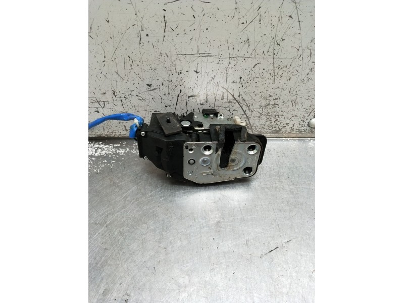 Recambio de motor cierre centralizado trasero derecho para kia sorento i (jc) 2.5 crdi referencia OEM IAM  5P 