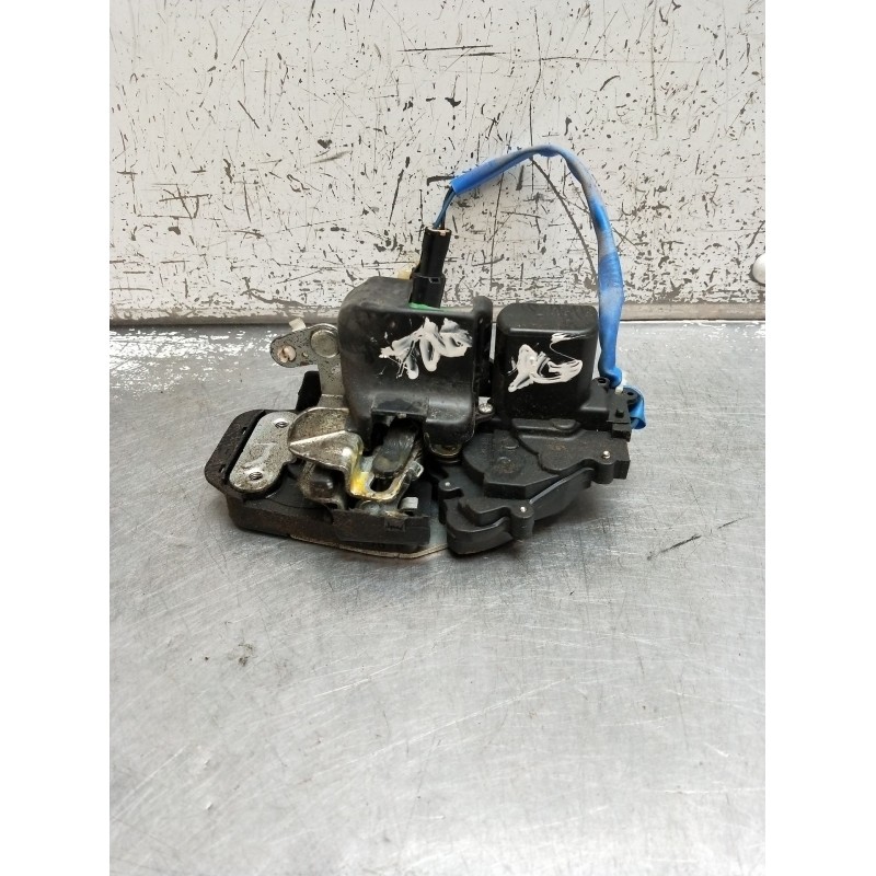 Recambio de motor cierre centralizado trasero derecho para kia sorento i (jc) 2.5 crdi referencia OEM IAM  5P 