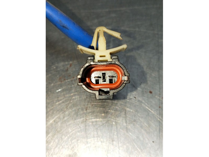 Recambio de motor cierre centralizado trasero derecho para kia sorento i (jc) 2.5 crdi referencia OEM IAM  5P 