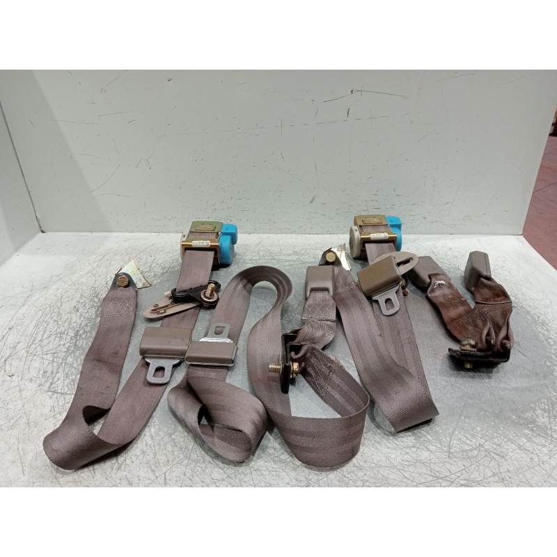 Recambio de juego cinturones trasero para mazda 626 iv hatchback (ge) 2.5 24v (ge5p) referencia OEM IAM  5P 