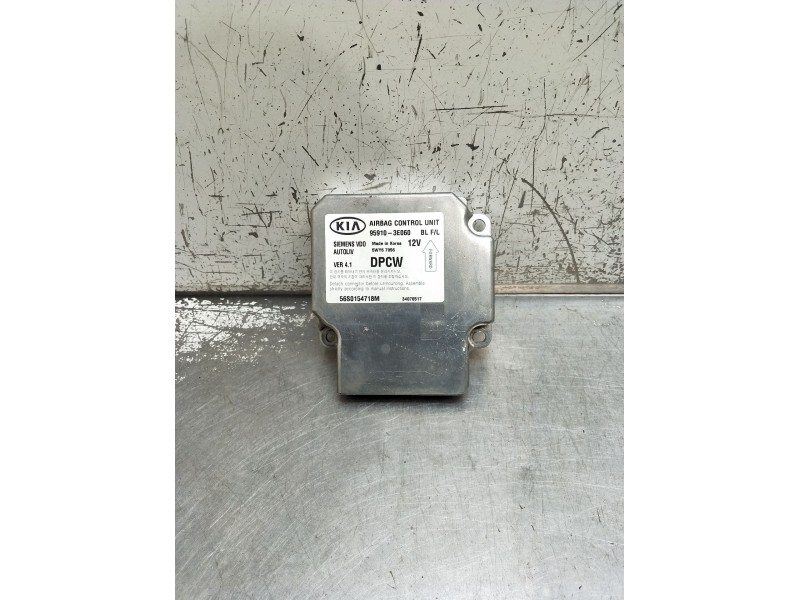 Recambio de centralita airbag para kia sorento i (jc) 2.5 crdi referencia OEM IAM 959103E060 5WY67056 34070517
