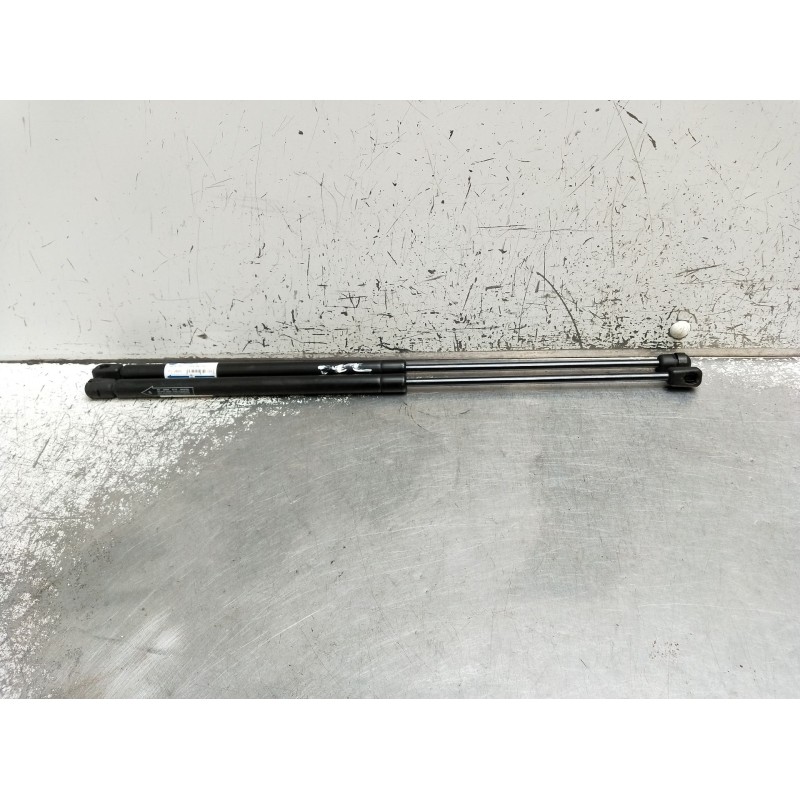 Recambio de amortiguadores capo para kia sorento i (jc) 2.5 crdi referencia OEM IAM JB550350 X44189U6270 350N