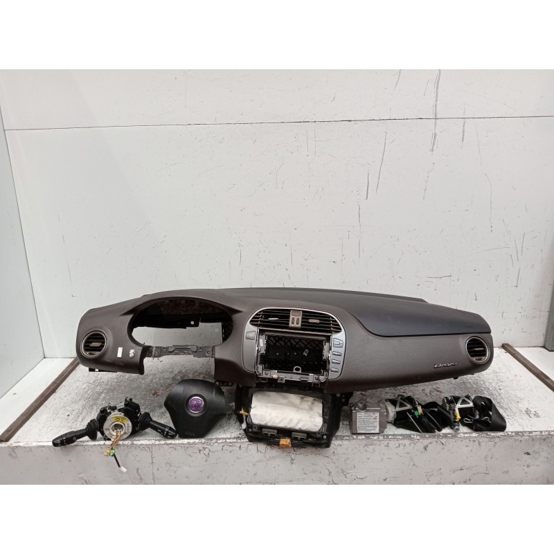 Recambio de kit airbag para fiat bravo ii (198_) 1.9 d multijet (198axc1b) referencia OEM IAM 5WK43640 51775402 