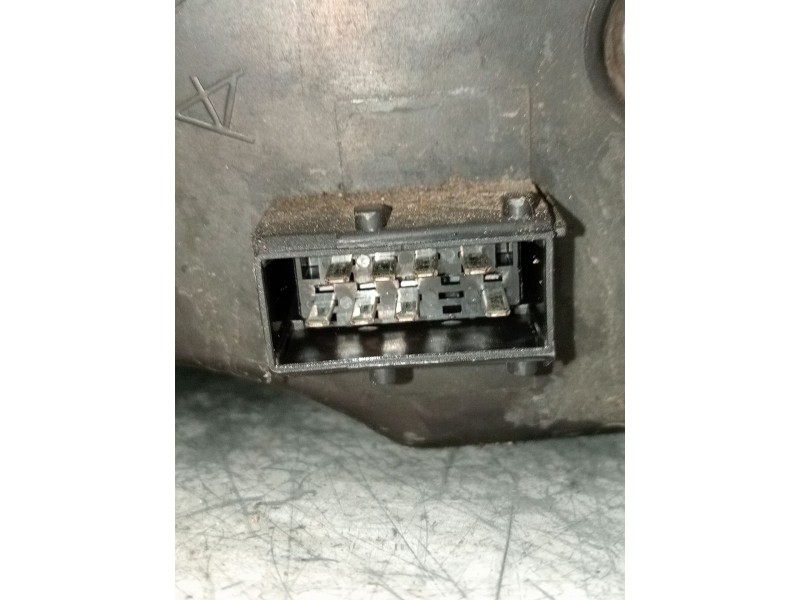 Recambio de faro izquierdo para peugeot 1007 (km_) 1.4 hdi referencia OEM IAM 9644998980 8900898 