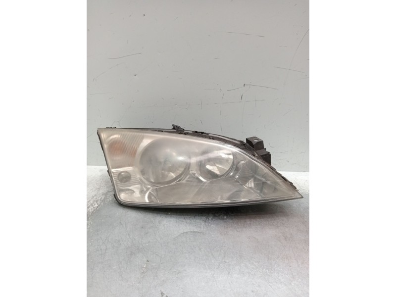 Recambio de faro derecho para ford mondeo iii (b5y) 2.0 16v tddi / tdci referencia OEM IAM 0301174202 1S7113005AL 