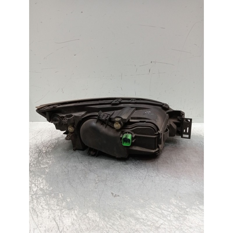 Recambio de faro izquierdo para ford mondeo iii (b5y) 2.0 16v tddi / tdci referencia OEM IAM 0301174201 1S7113006AL 