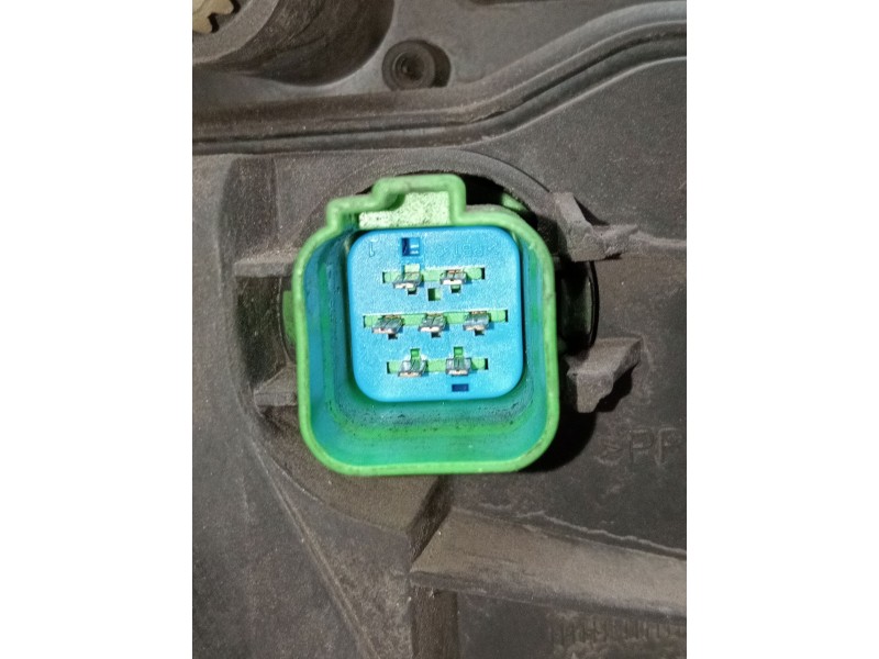 Recambio de faro izquierdo para ford mondeo iii (b5y) 2.0 16v tddi / tdci referencia OEM IAM 0301174201 1S7113006AL 