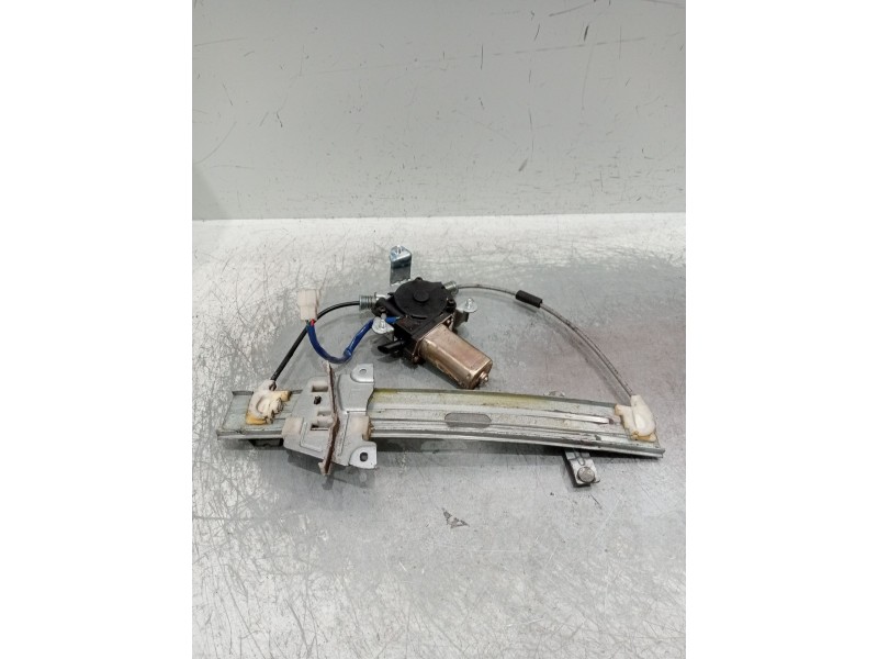 Recambio de elevalunas trasero izquierdo para mazda 626 iv hatchback (ge) 2.5 24v (ge5p) referencia OEM IAM CM090170B 5P 