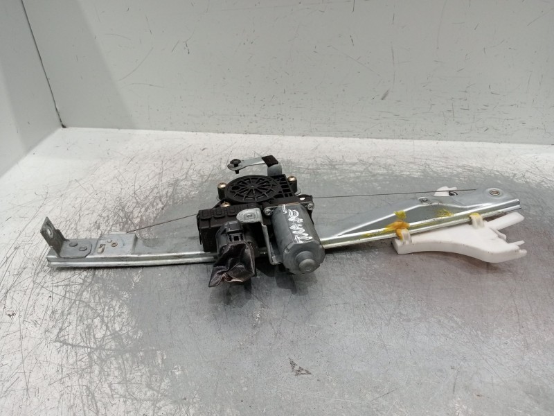 Recambio de elevalunas trasero derecho para ford mondeo iii (b5y) 2.0 16v tddi / tdci referencia OEM IAM 1600011752 5P 