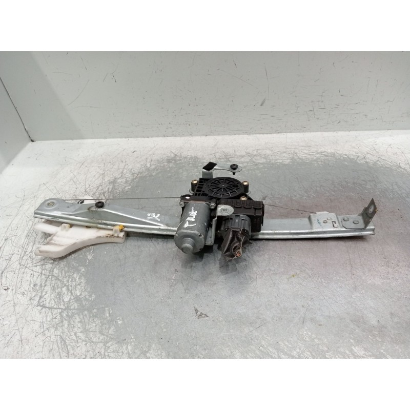 Recambio de elevalunas trasero izquierdo para ford mondeo iii (b5y) 2.0 16v tddi / tdci referencia OEM IAM 1600013630 5P 