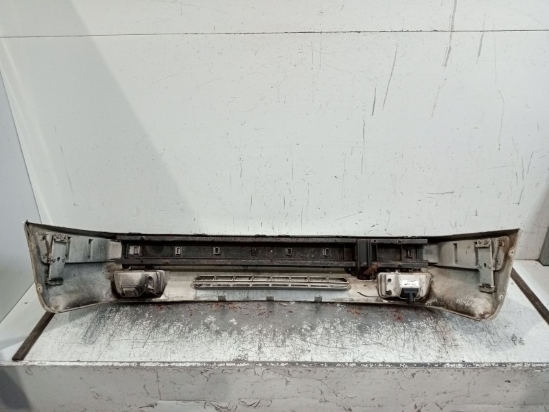 Recambio de paragolpes delantero para volvo 460 (464) 1.8 referencia OEM IAM   