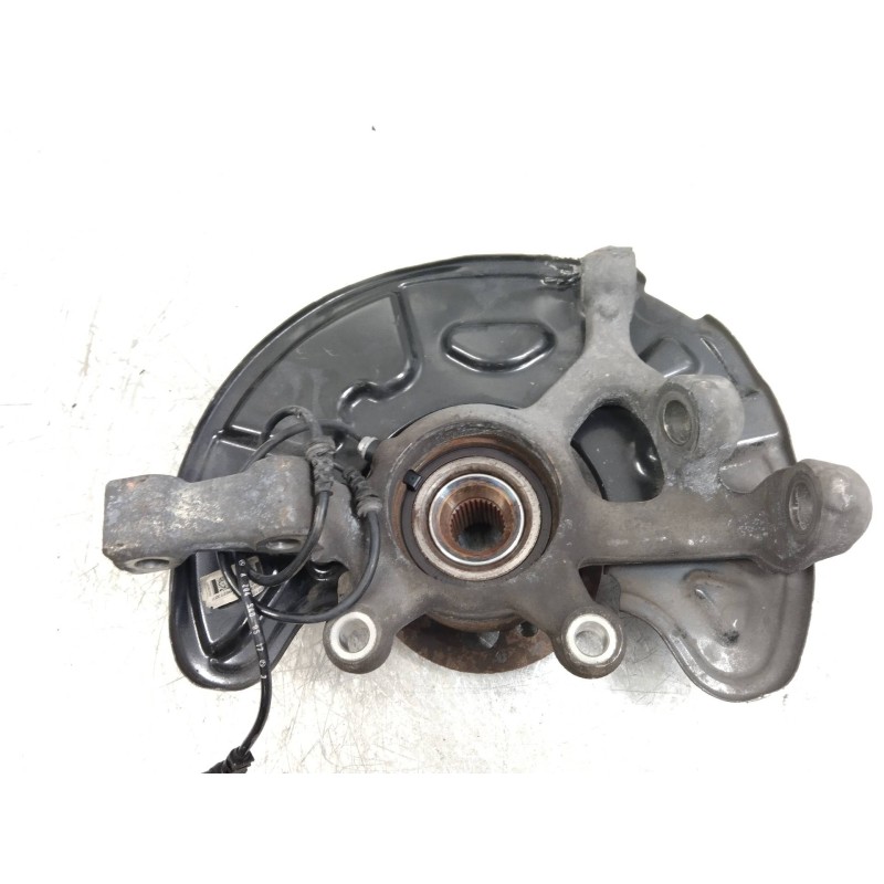 Recambio de mangueta delantera izquierda para mercedes clase glk (w204) glk glk 320 cdi 4-matic (204.983) referencia OEM IAM   