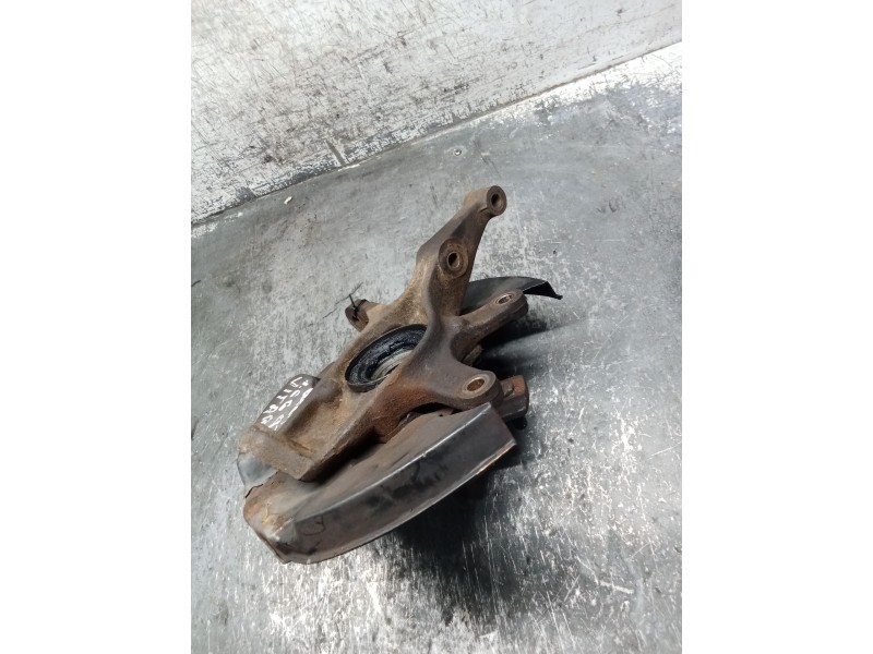 Recambio de mangueta delantera derecha para suzuki vitara (et, ta, td) 1.9 d a las 4 ruedas (se 419td) referencia OEM IAM   