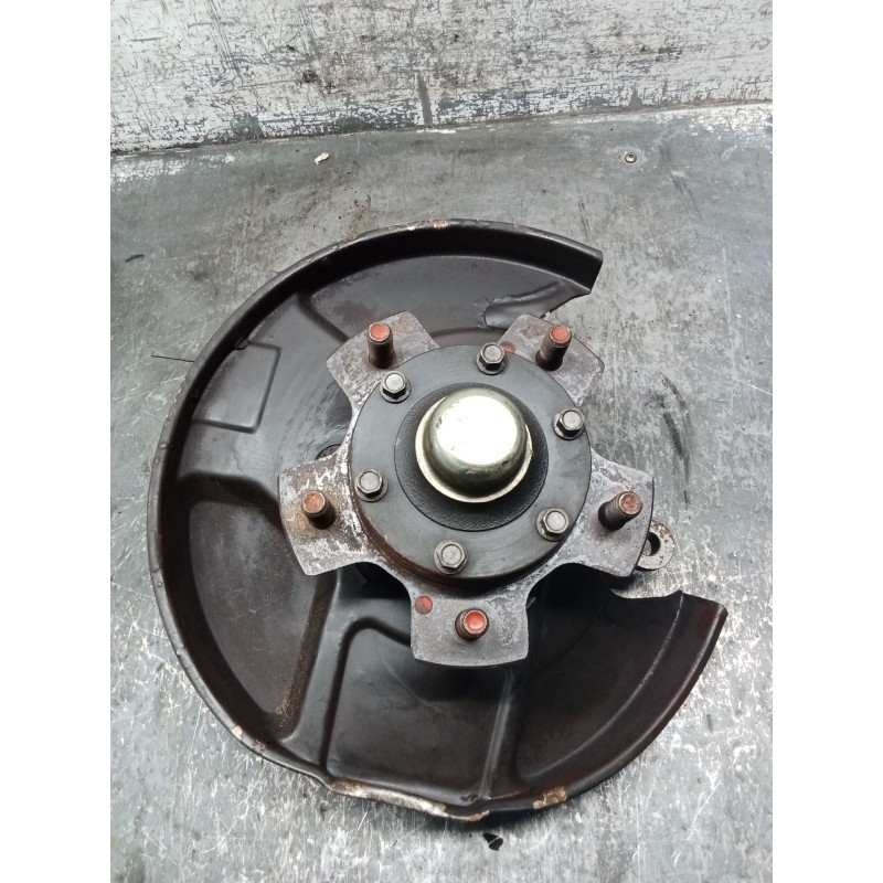 Recambio de mangueta delantera izquierda para suzuki vitara (et, ta, td) 1.9 d a las 4 ruedas (se 419td) referencia OEM IAM   