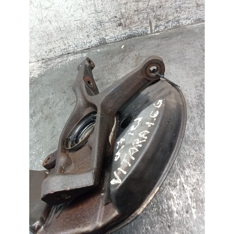 Recambio de mangueta delantera izquierda para suzuki vitara (et, ta, td) 1.9 d a las 4 ruedas (se 419td) referencia OEM IAM   