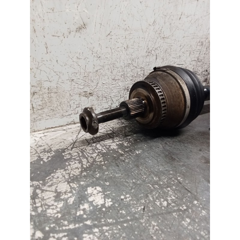 Recambio de transmision delantera derecha para audi a4 b7 (8ec) 2.0 tfsi referencia OEM IAM K2AT 8E040727272AT 