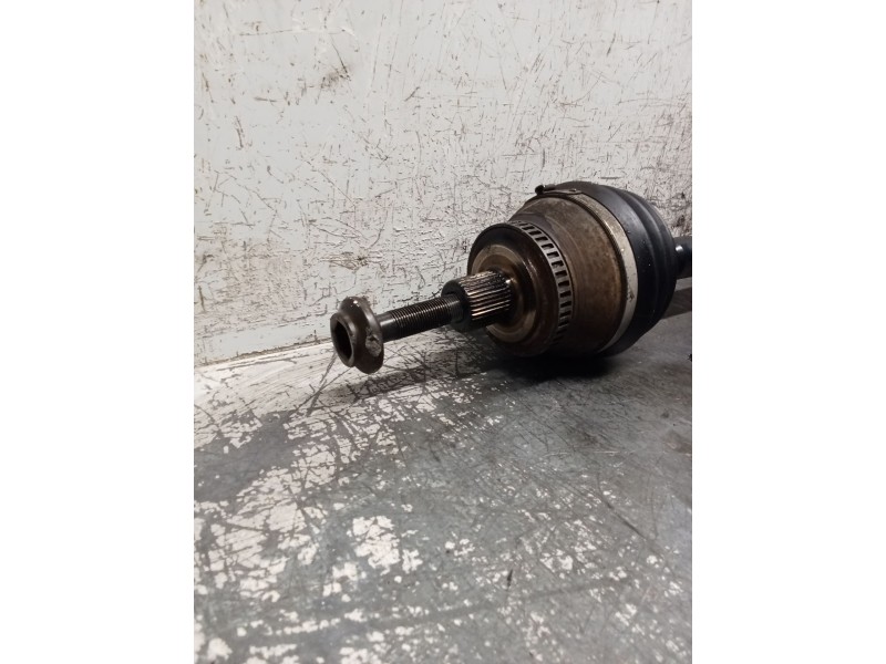 Recambio de transmision delantera derecha para audi a4 b7 (8ec) 2.0 tfsi referencia OEM IAM K2AT 8E040727272AT 