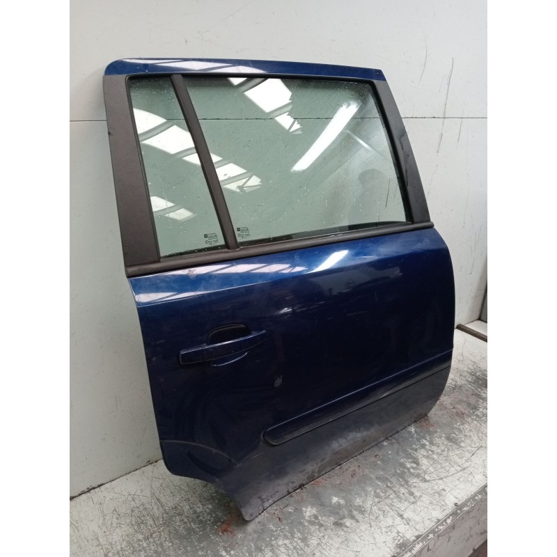 Recambio de puerta trasera derecha para opel zafira / zafira family b (a05) 1.9 cdti (m75) referencia OEM IAM  5P 