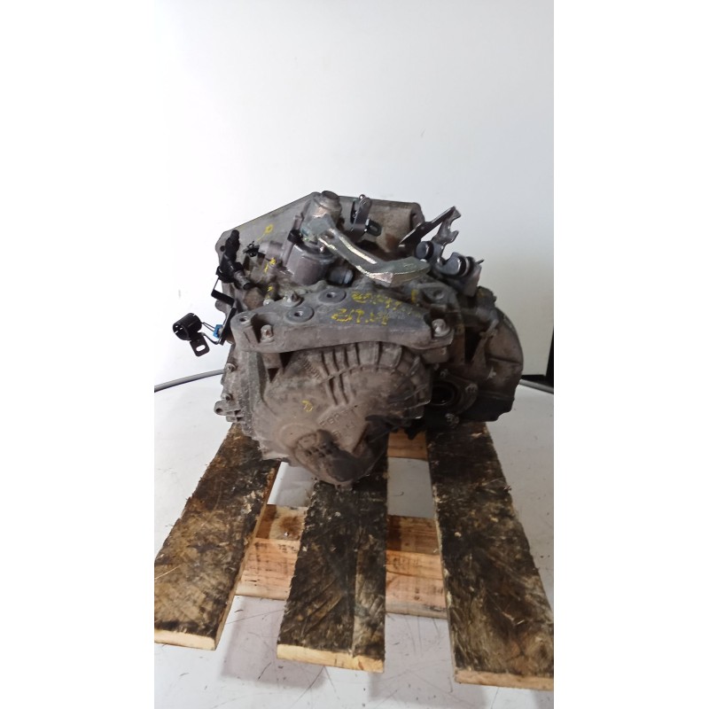 Recambio de caja cambios para opel zafira / zafira family b (a05) 1.9 cdti (m75) referencia OEM IAM M32 6V 60400690244