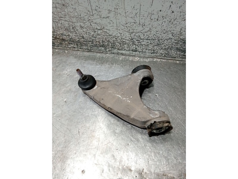 Recambio de brazo suspension superior delantero derecho para alfa romeo gt (937_) 1.9 jtd (937cxn1b) referencia OEM IAM   