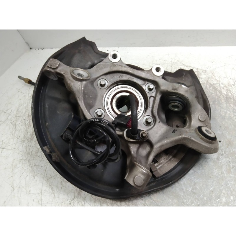 Recambio de mangueta trasera derecha para mercedes clase c (w204) berlina 2.2 cdi cat referencia OEM IAM   