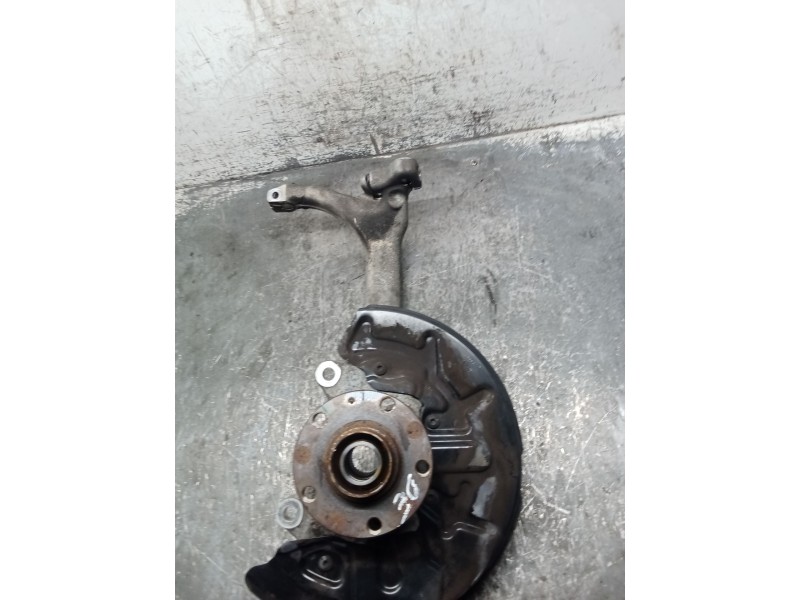 Recambio de mangueta delantera derecha para audi a4 b7 (8ec) 2.0 tfsi referencia OEM IAM   