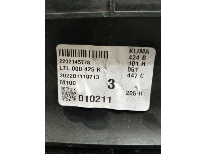 Recambio de electroventilador para volkswagen t5 transporter/furgoneta 1.9 tdi cat (axb) referencia OEM IAM 7E0121207C 220214577