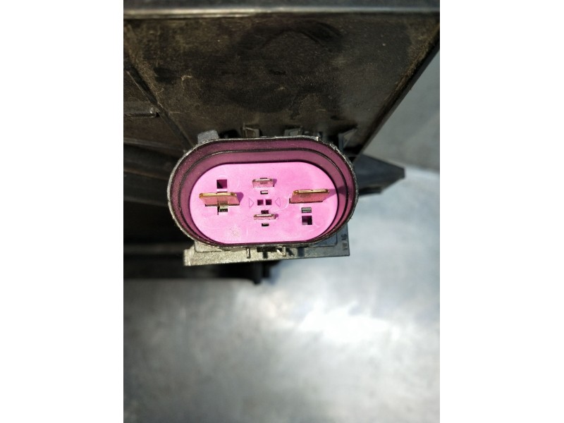 Recambio de electroventilador para volkswagen t5 transporter/furgoneta 1.9 tdi cat (axb) referencia OEM IAM 7E0121207C 220214577