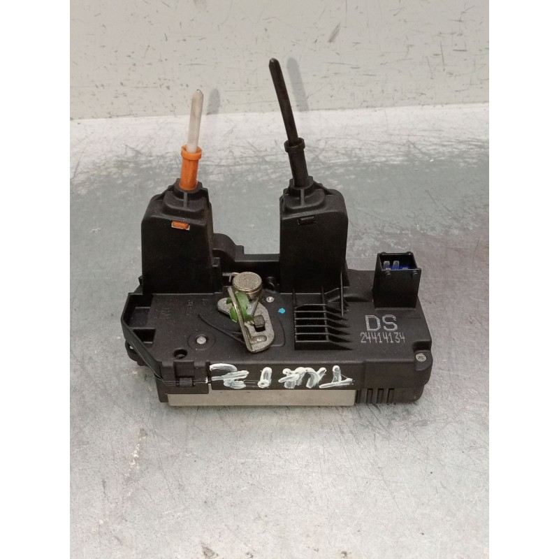 Recambio de motor cierre centralizado trasero izquierdo para opel astra g sedán (t98) 1.6 (f69) referencia OEM IAM 4P  