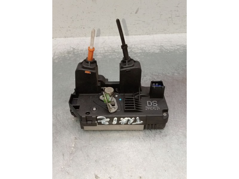 Recambio de motor cierre centralizado trasero izquierdo para opel astra g sedán (t98) 1.6 (f69) referencia OEM IAM 4P  