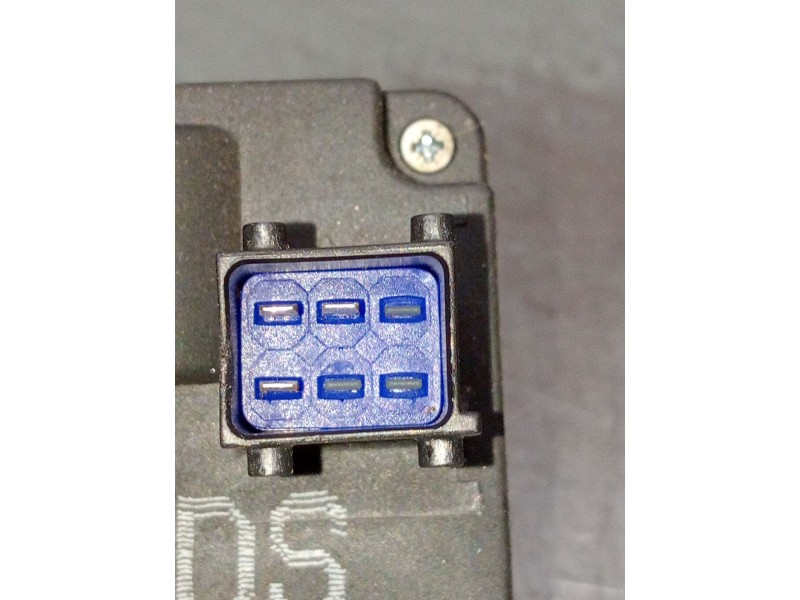 Recambio de motor cierre centralizado trasero izquierdo para opel astra g sedán (t98) 1.6 (f69) referencia OEM IAM 4P  