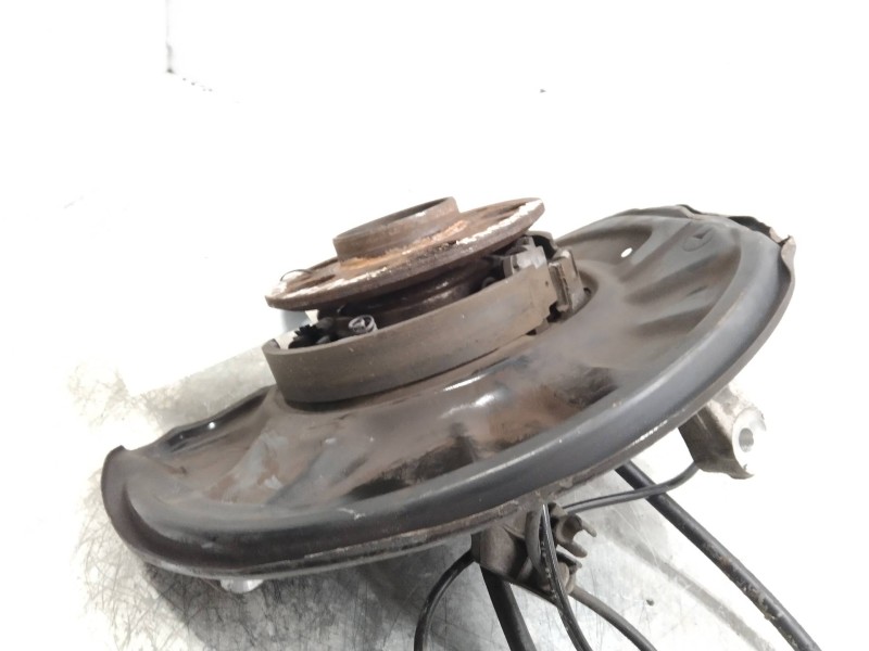 Recambio de mangueta trasera izquierda para mercedes clase c (w204) berlina 2.2 cdi cat referencia OEM IAM   