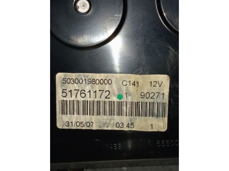Recambio de cuadro instrumentos para fiat bravo ii (198_) 1.9 d multijet (198axc1b) referencia OEM IAM 503001980000 51761172 