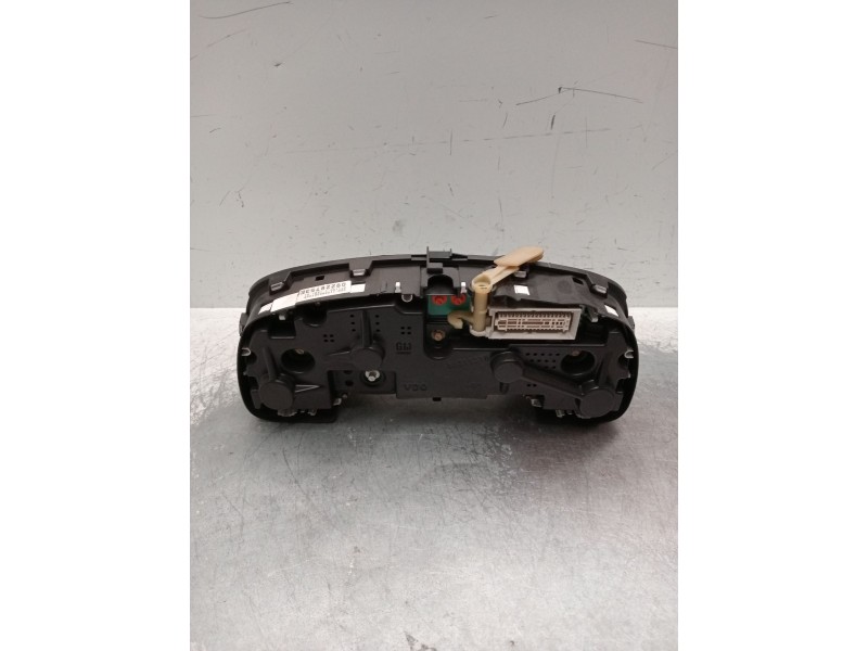 Recambio de cuadro instrumentos para opel astra g sedán (t98) 1.6 (f69) referencia OEM IAM 110080067005 09228753EB 