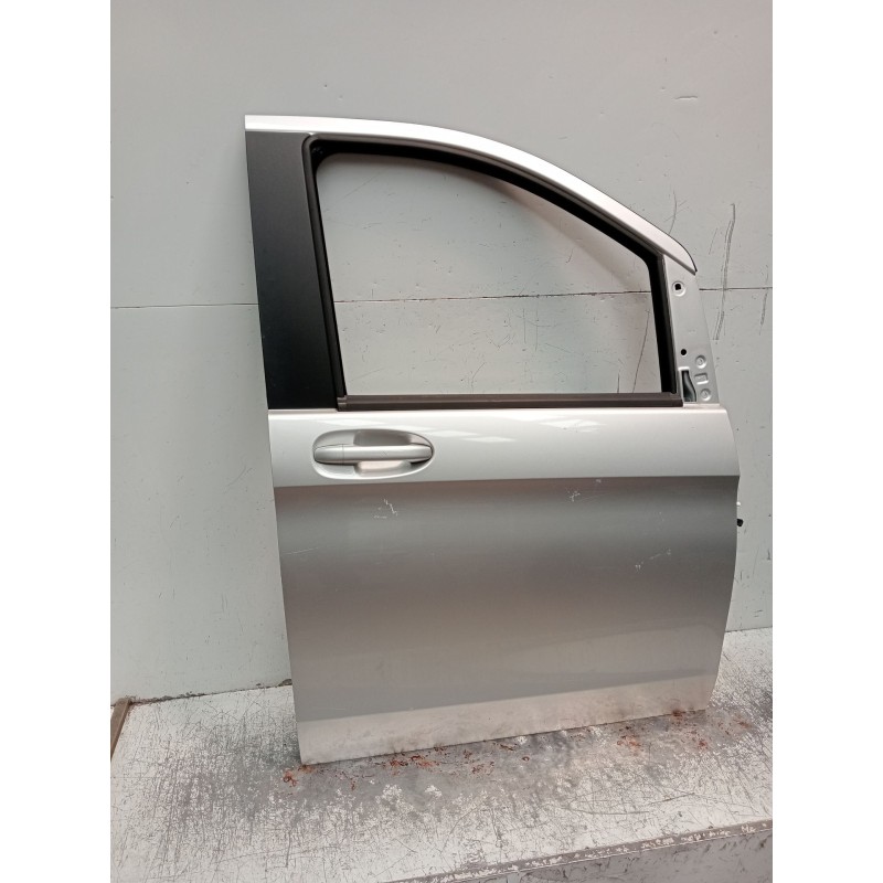 Recambio de puerta delantera derecha para mercedes-benz clase v (w447) v 200 cdi / d (447.811, 447.813, 447.815) referencia OEM 