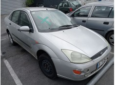 ford focus i sedán (dfw) del año 2000