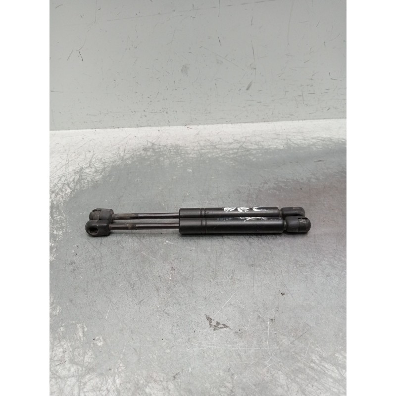 Recambio de amortiguadores capo para opel vectra b (j96) 1.6 i 16v (f19) referencia OEM IAM 904637210512  