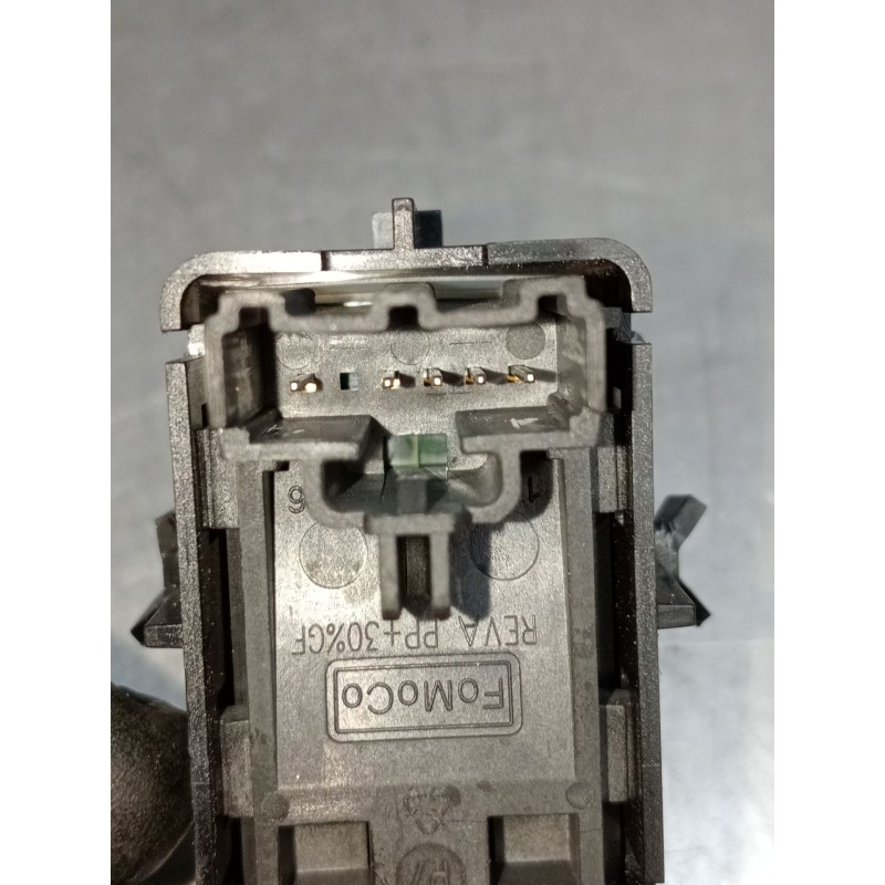 Recambio de mando elevalunas delantero derecho para ford s-max (cj, wa6) 2.0 tdci referencia OEM IAM DG2T14529ABW 5P 