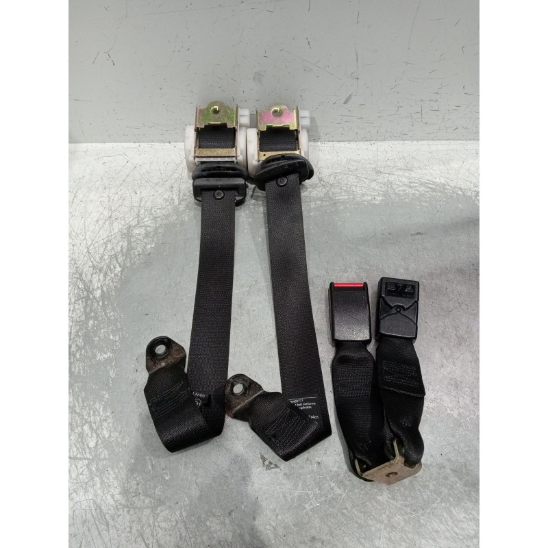 Recambio de juego cinturones trasero para opel vectra b (j96) 1.6 i 16v (f19) referencia OEM IAM  5P 
