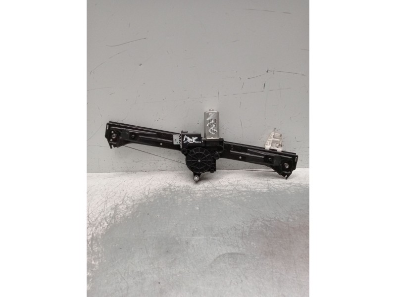 Recambio de elevalunas delantero izquierdo para fiat bravo ii (198_) 1.9 d multijet (198axc1b) referencia OEM IAM 3H1332C  