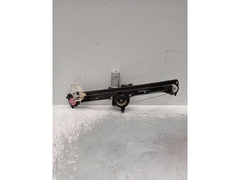 Recambio de elevalunas delantero izquierdo para fiat bravo ii (198_) 1.9 d multijet (198axc1b) referencia OEM IAM 3H1332C  